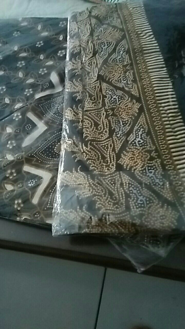 Terlaris Serut Genes Jelita Tunic Navbor Yelbor Whitbor Creambor Tunik Batik Modern Hrb030 Dolbi Dob