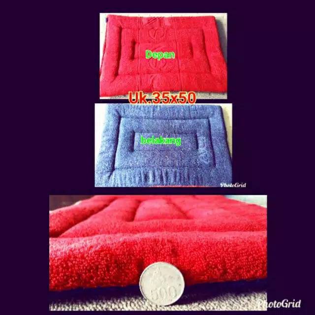 Keset handuk isi busa.