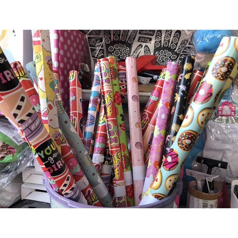 

KERTAS KADO/BUNGKUS KADO