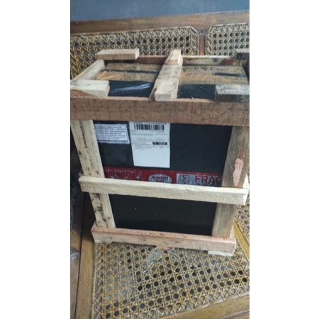 

Tambahan Packing Kayu Untuk Parutan Kelapa Listrik