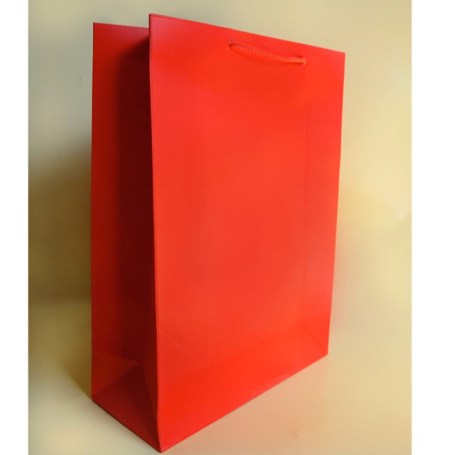 

PAPERBAG NEW DUPLEX MERAH ( min pembelian 12 pcs)