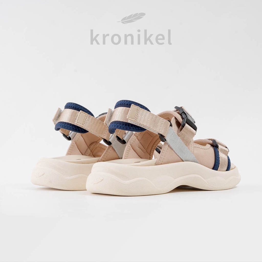 [PREMIUM LOKAL BRAND] KRONIKEL PROJECT // LEVI 2-in-1 Sandals - Camel Cream