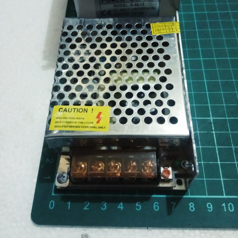 POWER SUPPLY LED 12V 3'2A