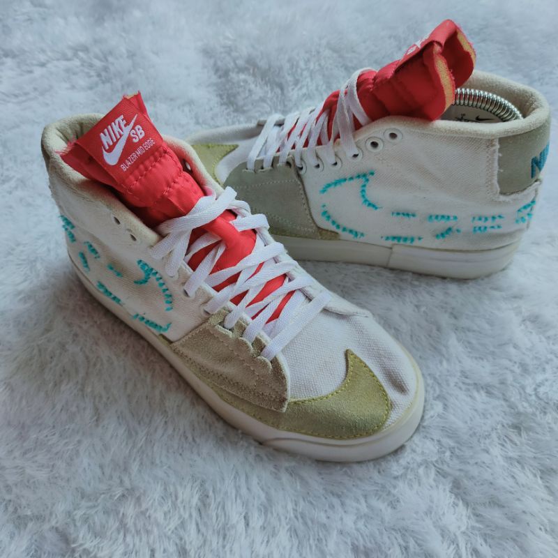 NIKE SB BLAZER MID EDGE