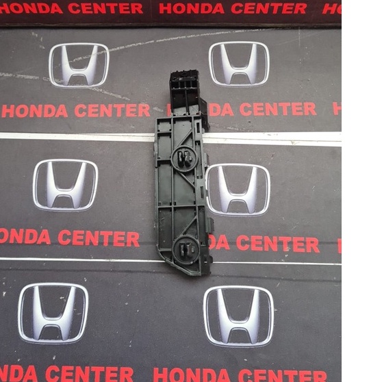 bracket bumper depan  crv gen3 2007 2008 2009 2010 2011 2012 breket bumper depan  crv gen3 2007 2008 2009 2010 2011 2012 71193-SWA 71198-SWA