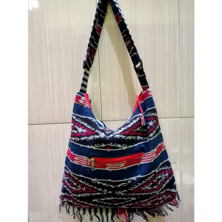 Tas tenun selempang