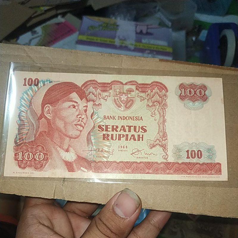 (GRESS/BARU/USED) Uang kuno 100 rupiah jendral sudirman tahun 1968 rp.100 sudirman rp 100 rupiah sudirman uang mahar lama 1 2 5 10 25 50 100 500 1000 5000 1000 rupiah jendral sudirman soedirman