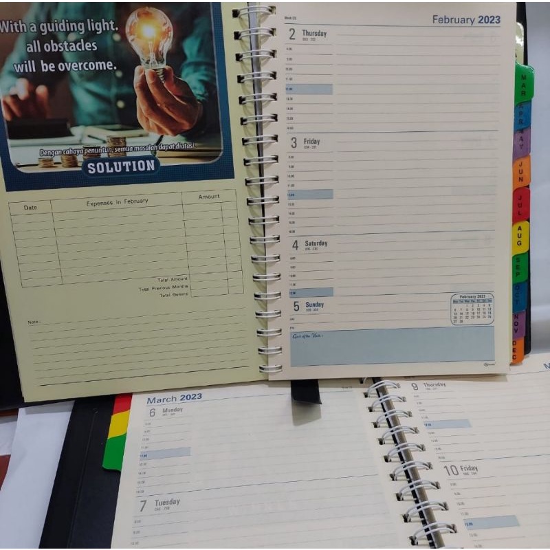 

Terlaris ✨ - Buku Agenda Executive Portfolio Diary 2023 - Planner Premium Kertas Cream Bulanan dan Harian3.1.23