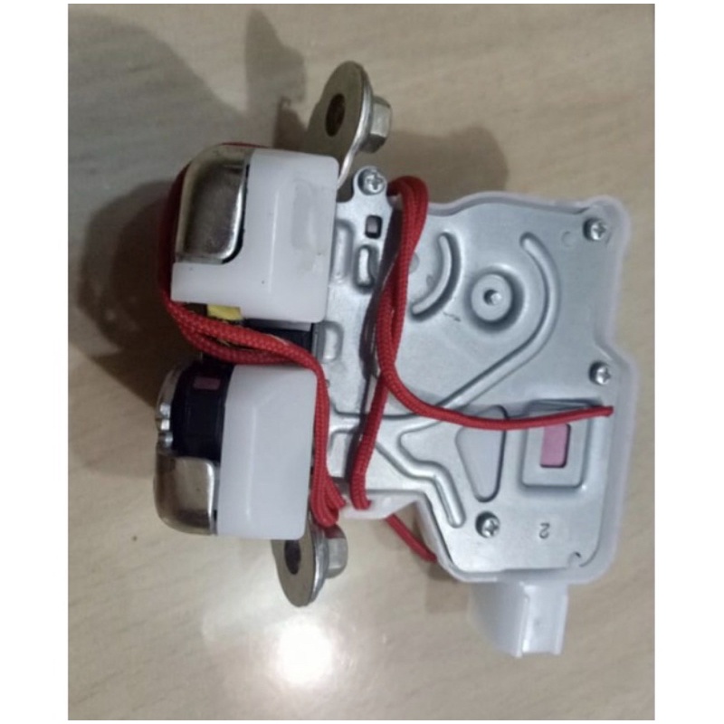 Door lock pintu bagasi all new rush terios 2018