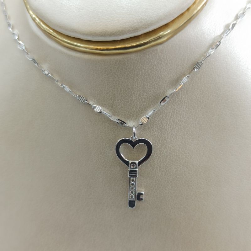 kalung rantai madona gandulan kunci fashion