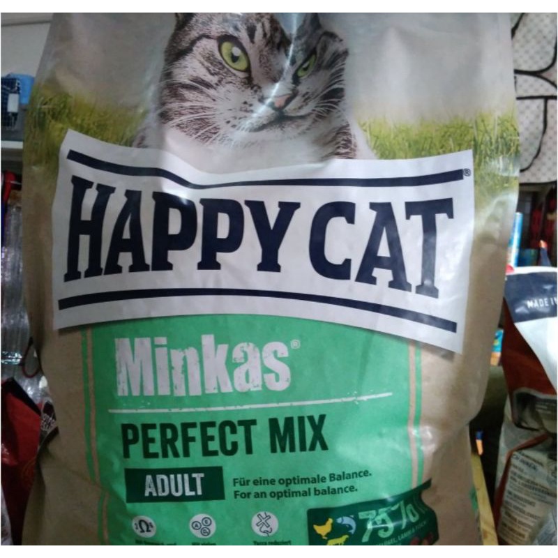 Happy cat Minkas MIX kemasan repack 1kg makanan kucing happy cat