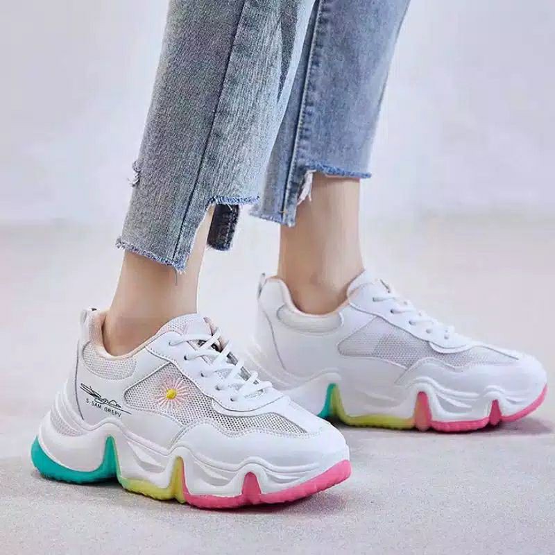 TERLARIS SEPATU SNEAKERS IMPORT JINTU PELANGI