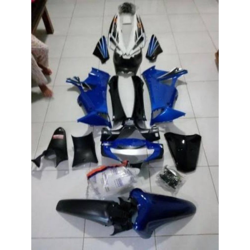 Fullset cover body Supra x 125 lama 2005 2006