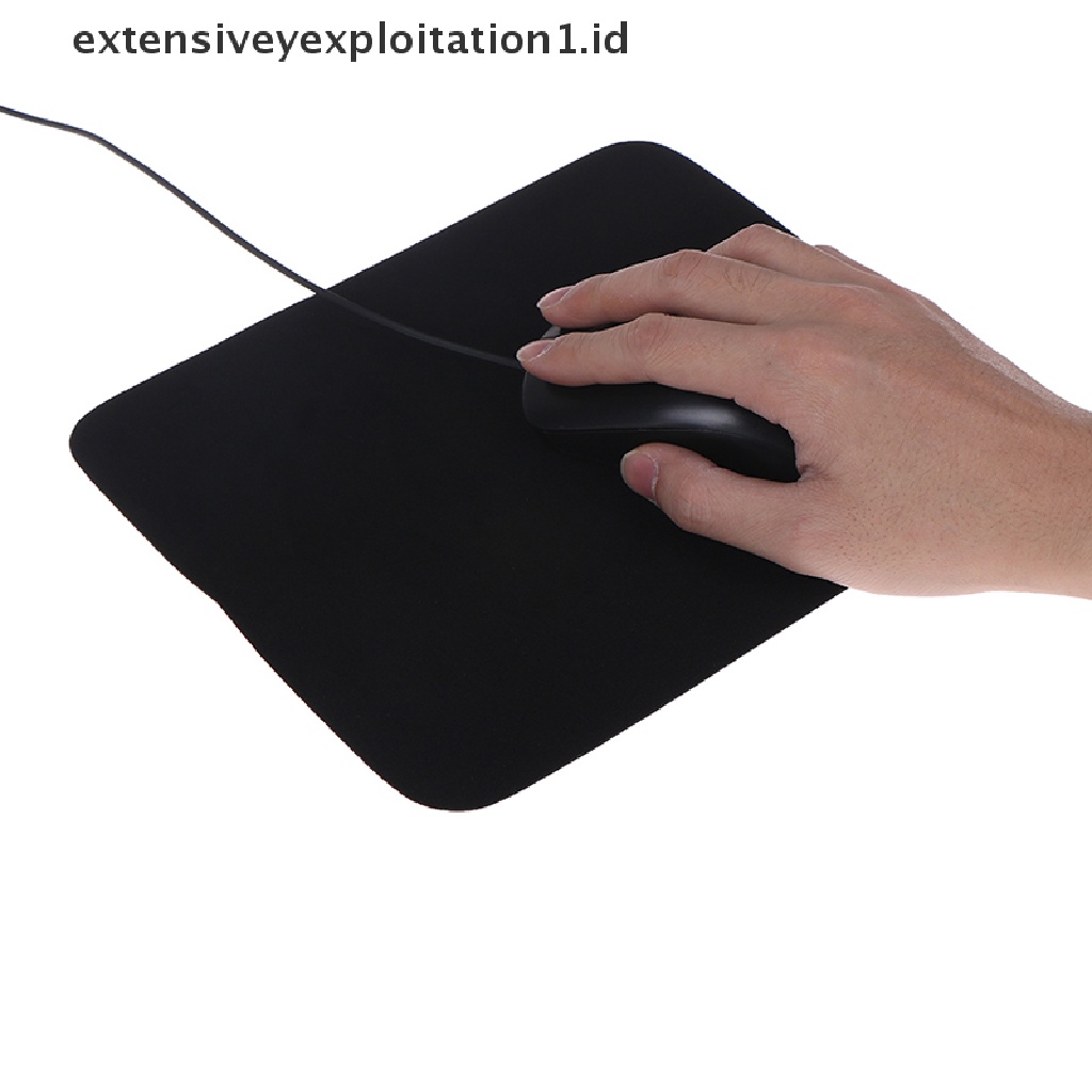 mouse pad gaming anti slip 24x20cm warna hitam