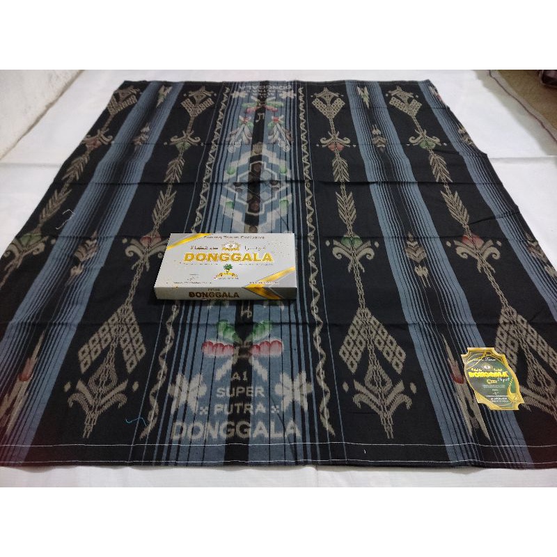 Sarung DONGGALA PUTRA DONGGALA Hitam Liris Colet 3D