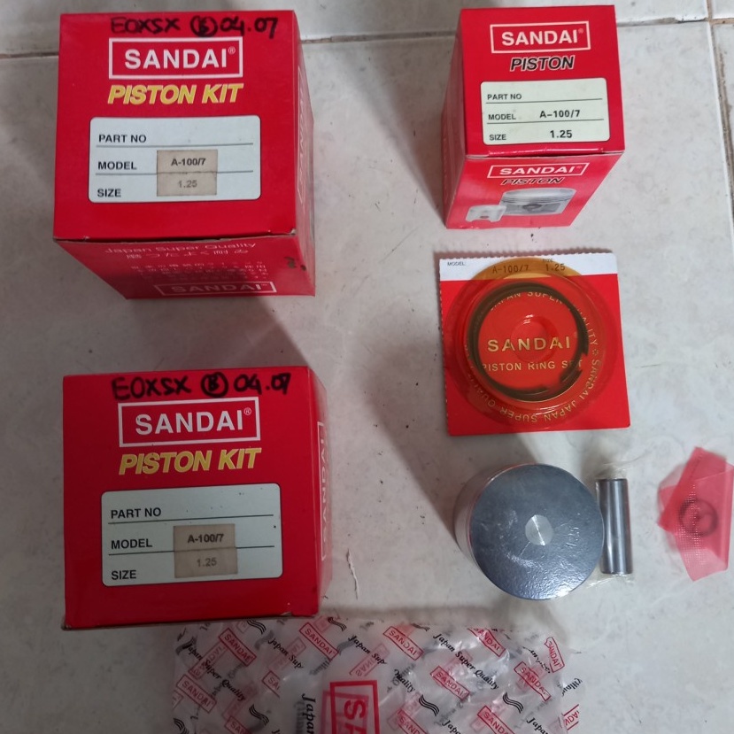 Piston Kit Suzuki A100 os 1.25 merk Sandai
