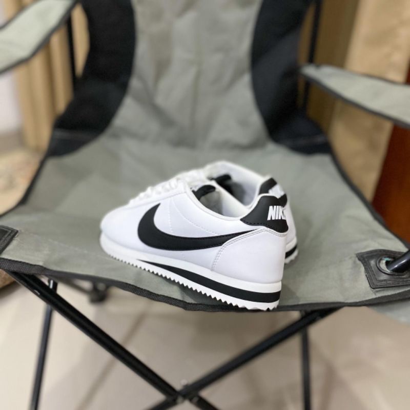 NIKE CORTEZ WHITE BLACK BNIB ORIGINAL