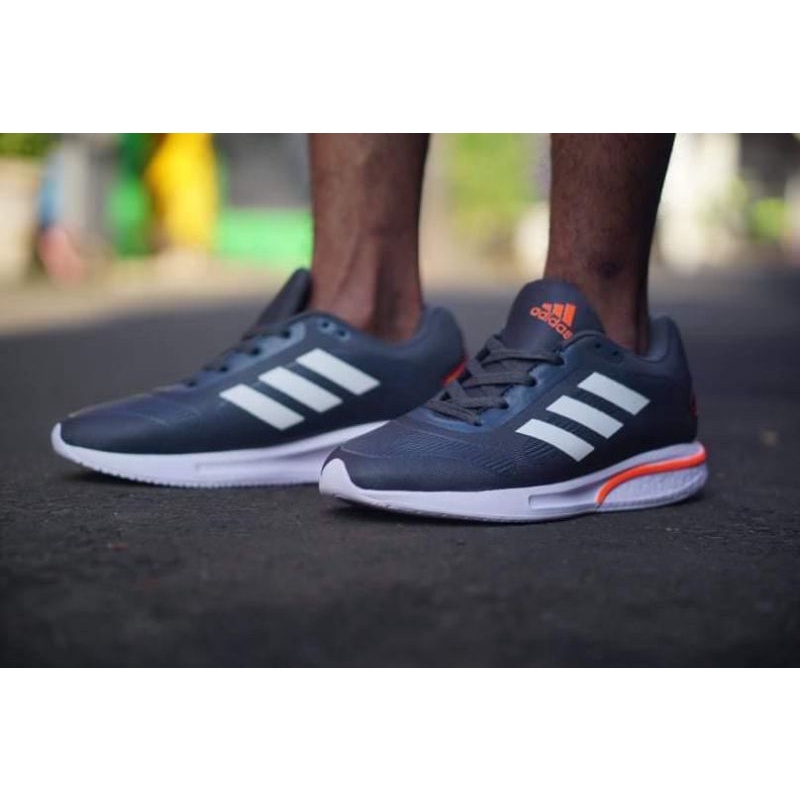 Sepatu sneaker running pria adidas zoom size 39-44