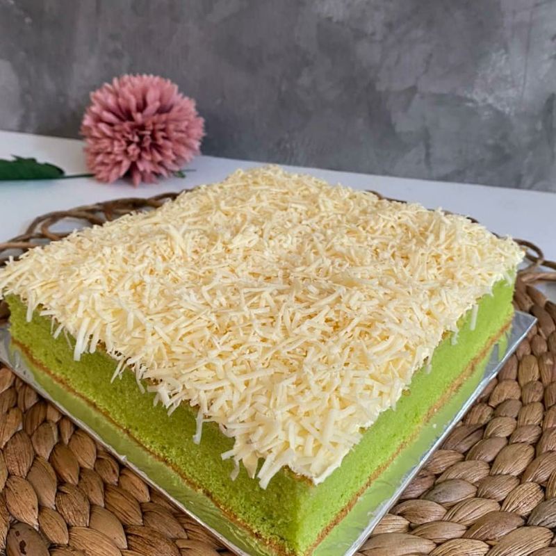 

Bolu pandan cream keju