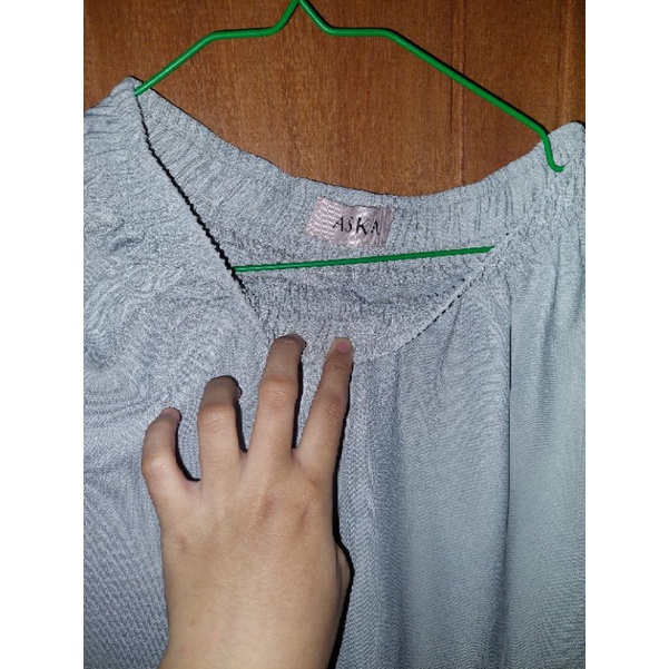 PRELOVED ASKA Label PANTS Sahara ( seperti Rok dan Celana Kulot Lebar) Size L Warna Abu2 Muda