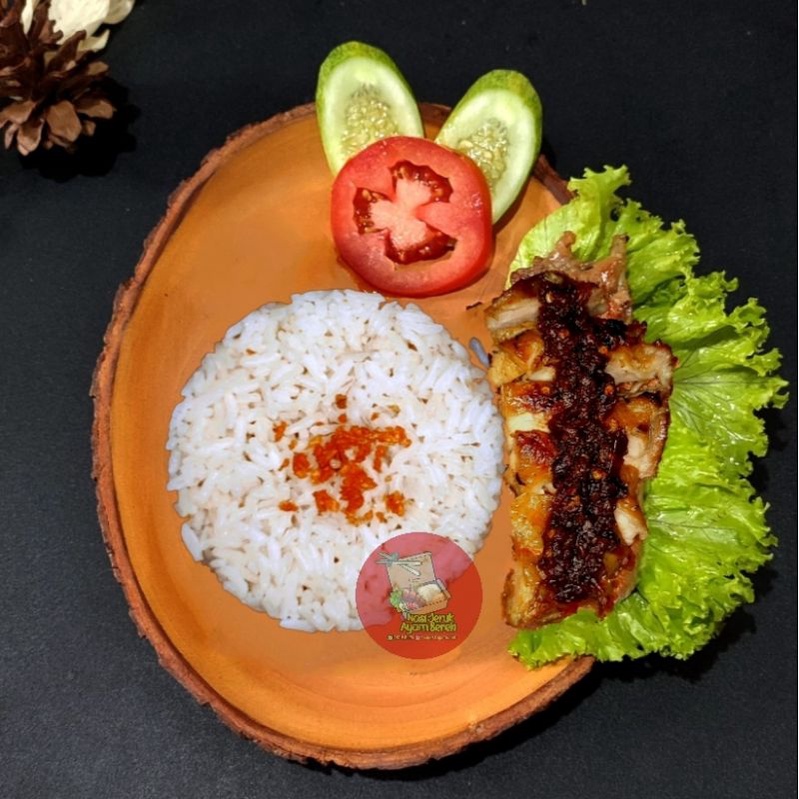 

Ayam Saus XO (mengandung udang) - Nasi Hainan
