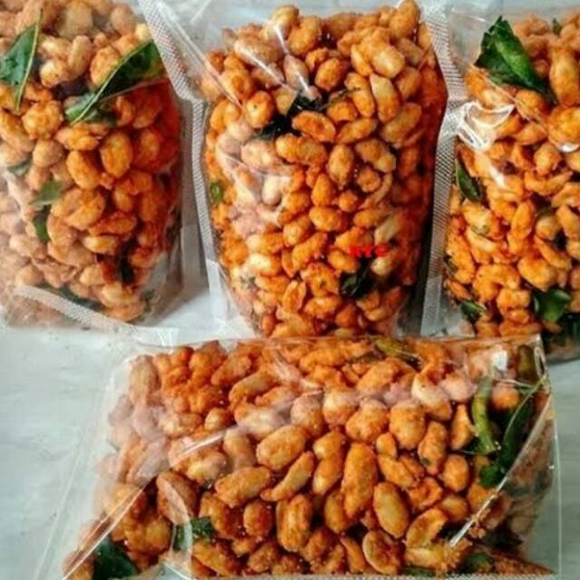 

Kacang thailand pedas