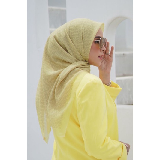 Buttonscarves tapis Square Butternut