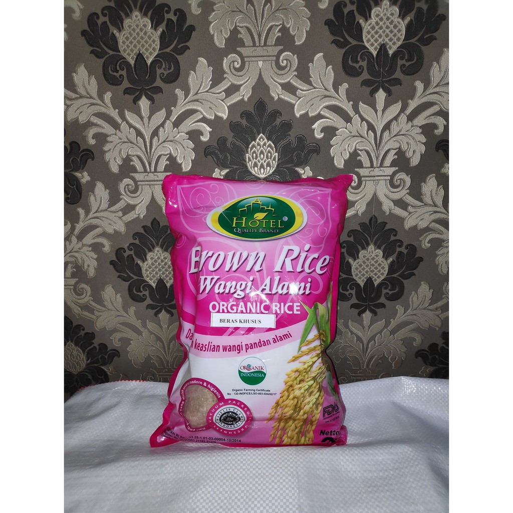 

Beras Hotel - Brown Rice Pandan Wangi - Beras Cokelat Pandan Wangi - Beras Organik 2 Kg