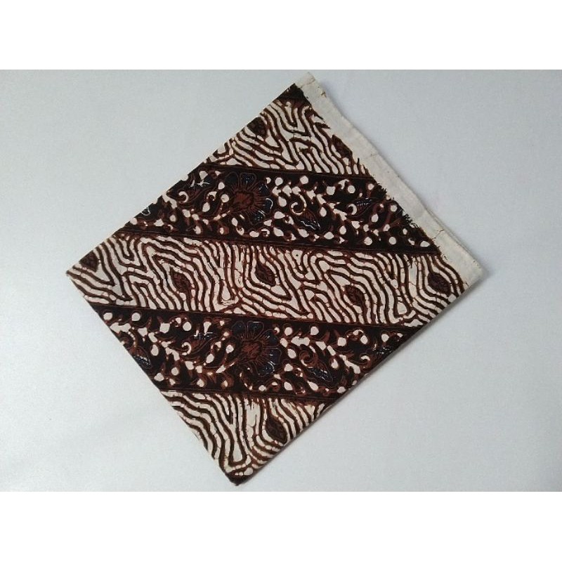 Kain jarik batik cap sogan Jogja soco biron