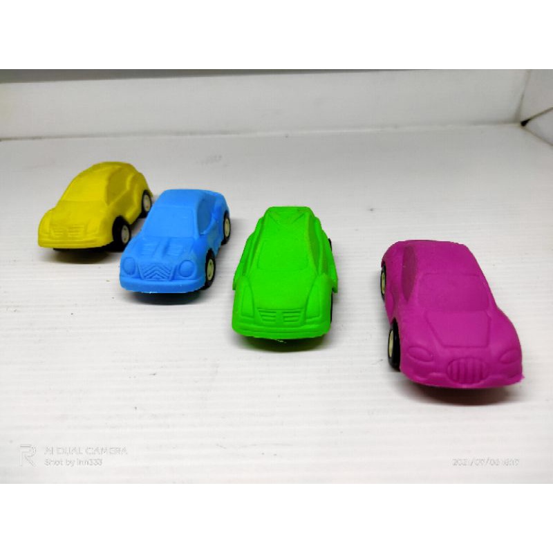 Penghapus/eraser model mobil