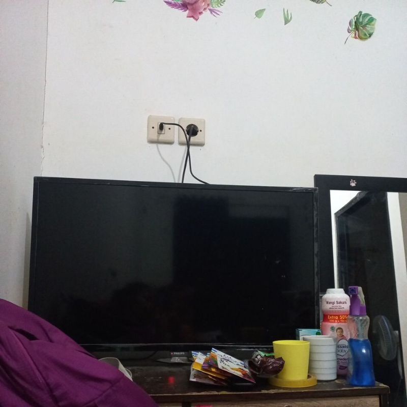 TV PHILIPS 32 INCH