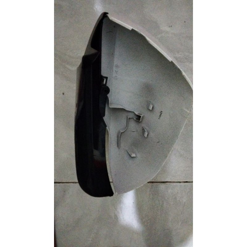 Cover spion atas +cover spion bawah Honda HRV original