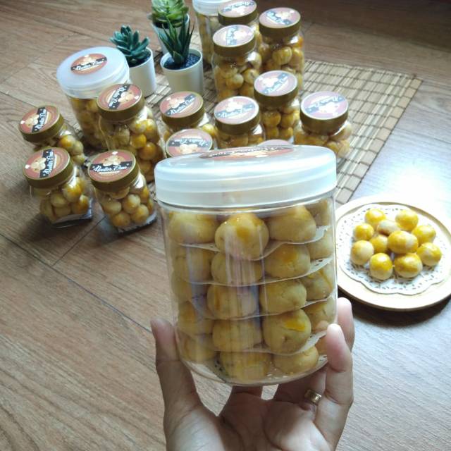 

Nastar Oma Large Jar