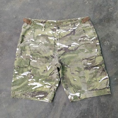 celana pendek cargo camo bekas second preloved