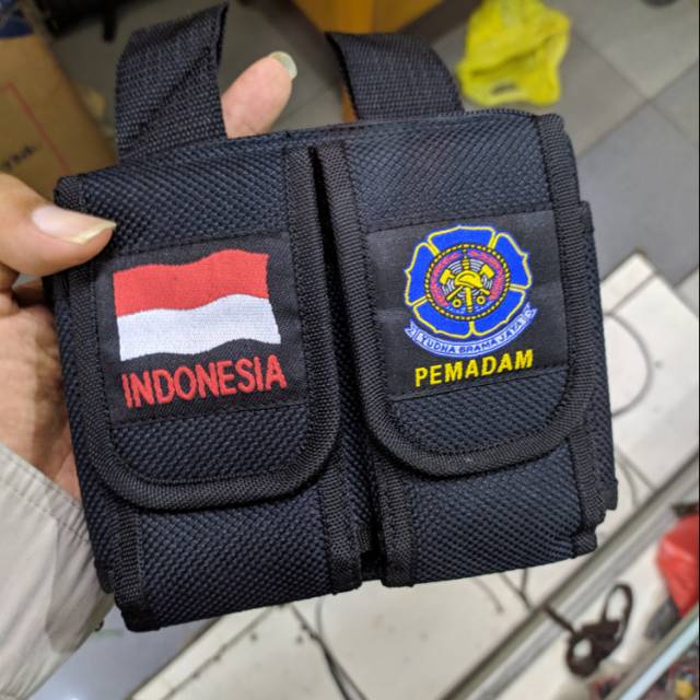 Tempat SARUNG HP PEMADAM