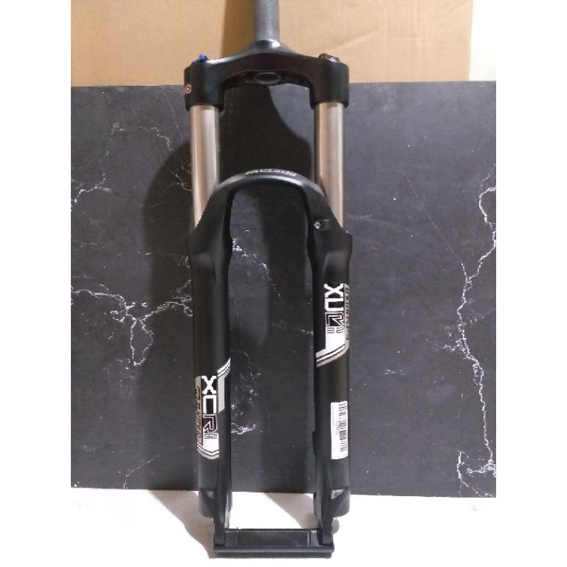 Fork Santour XCR 27,5 Lock T120