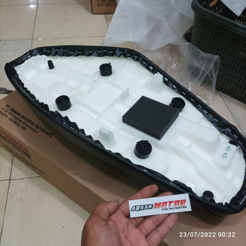 JOK SADEL ASSY VEGA R FIZR F1ZR FIZ R ORIGINAL YAMAHA FULLPACK