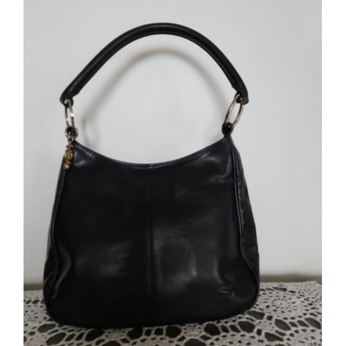Tas wanita Preloved.  MCM seri tandatangan