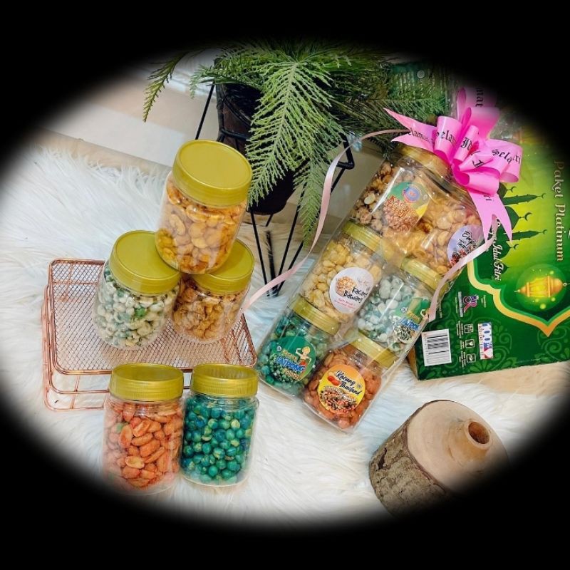 

Paket Cemilan Cantik