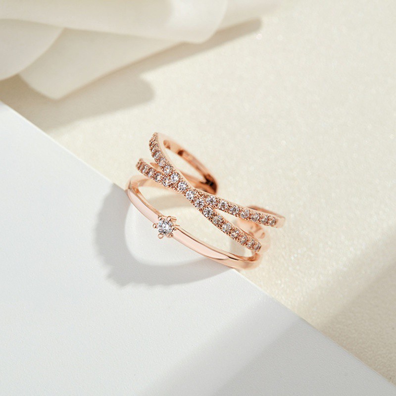 Cincin Model Terbuka Desain Silang Lapis Emas 18K Aksen Zirkon Warna rose gold silver Dapat Disesuaikan Untuk Wanita