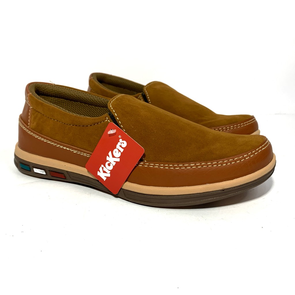 Sepatu Pria A-01 Edition Casual Kickers elegant model Sepatu Slip on Sepatu Santai Kerja Formal