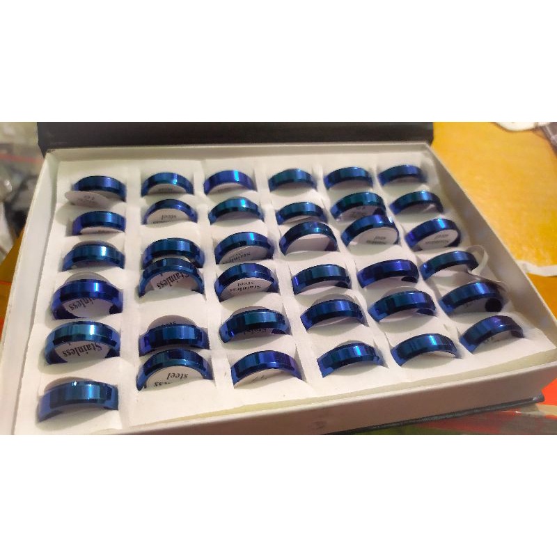Cincin TITANIUM hitam grade A/cincin couple/cincin wanita-pria/cincin terlaris/promo cincin couple-Blue
