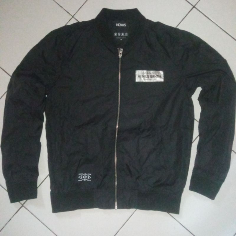 jaket bomber henus edwin