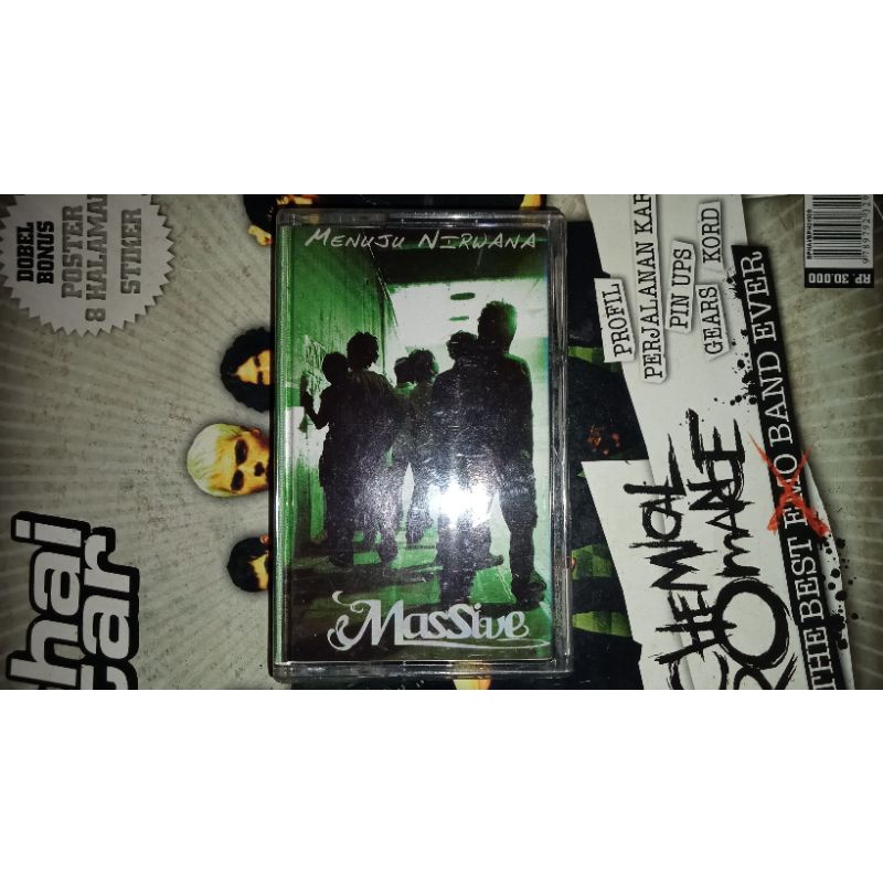 Kaset pita Massive d'masiv menuju nirwana