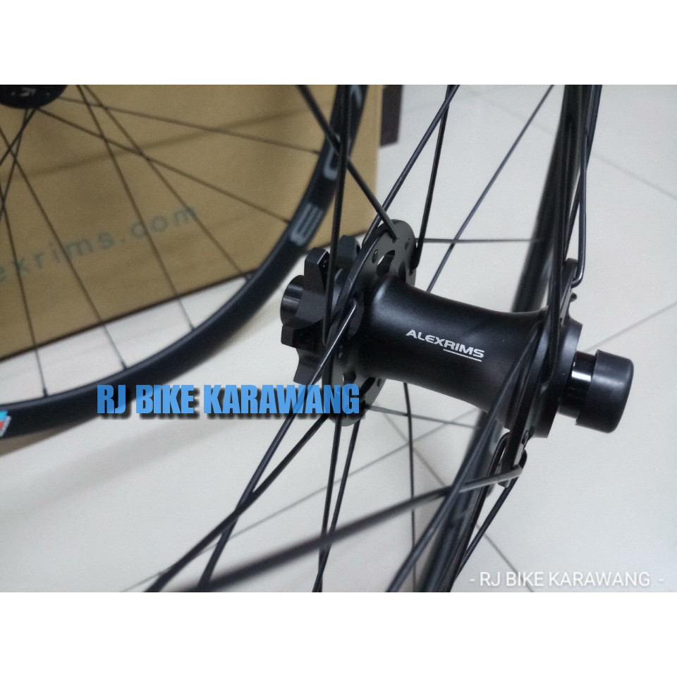 Wheelset Alexrims RXD3 Roadbike 700c Disc Brake