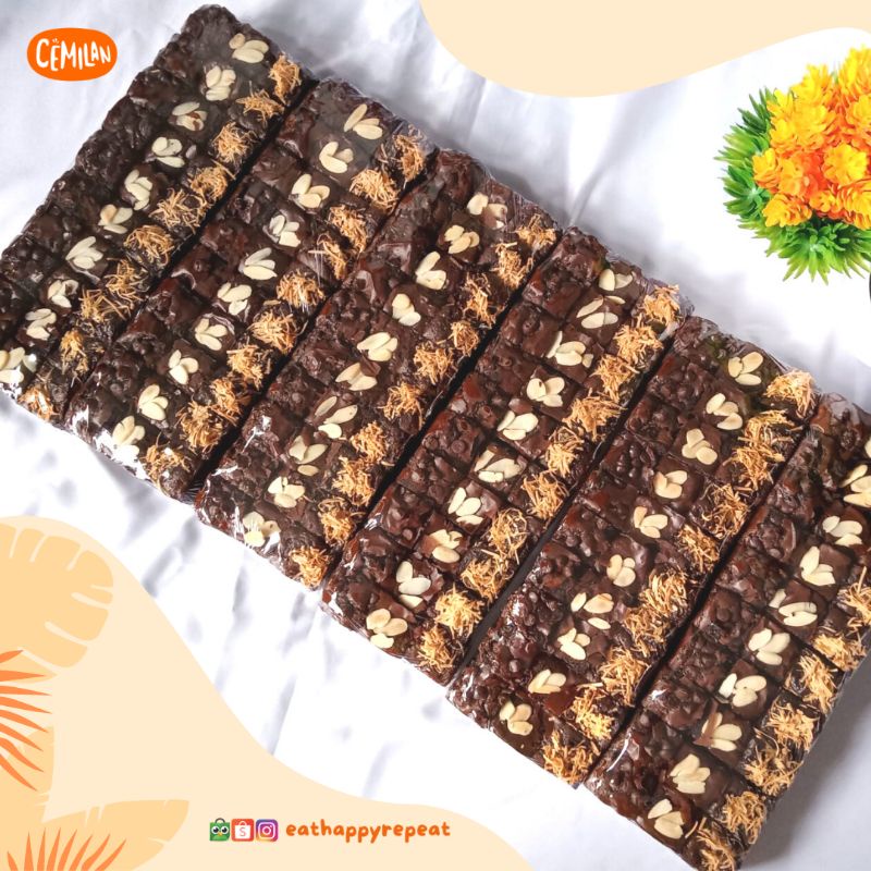 

HALAL INDONESIA!!! FUDGY BROWNIES / FUDGE BROWNIES / CHEWY BROWNIES SUPER NYOKLAT