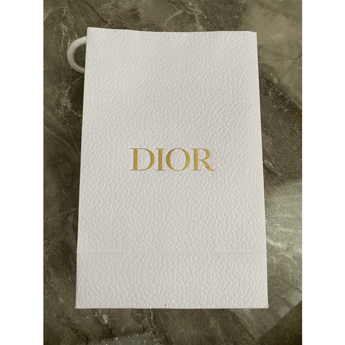 

✨ BISA COD ✨ dior paperbag authentic 22,5cm x 15cm