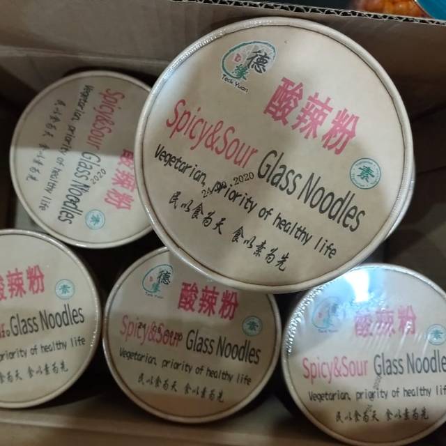 SPICY AND SOUR GLASS NOODLES / SUAN LA FEN / VEGAN / VEGETARIAN