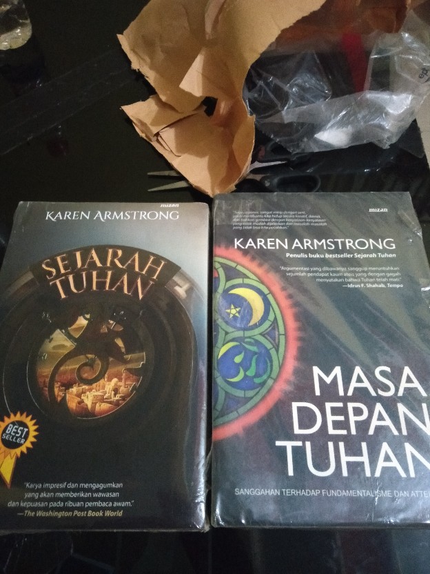 Buku Sejarah Tuhan By Karen Amstrong Shopee Indonesia