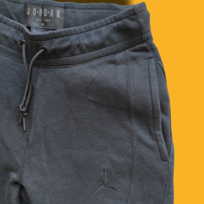 Celana joger air jordan training size XS second original